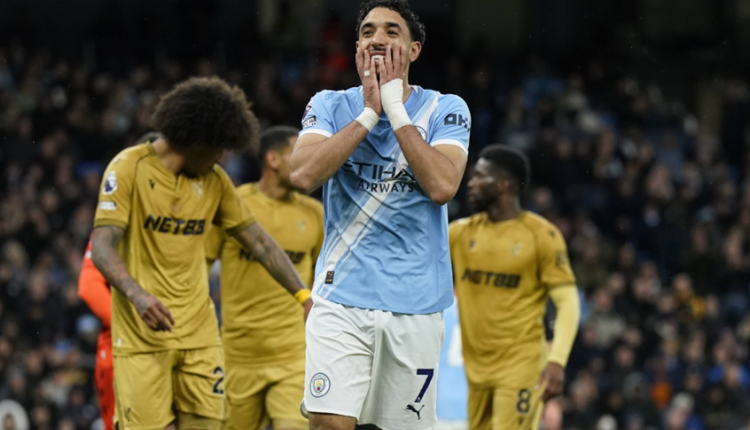 مستقبل عمر مرموش مع مانشستر سيتي برشلونة