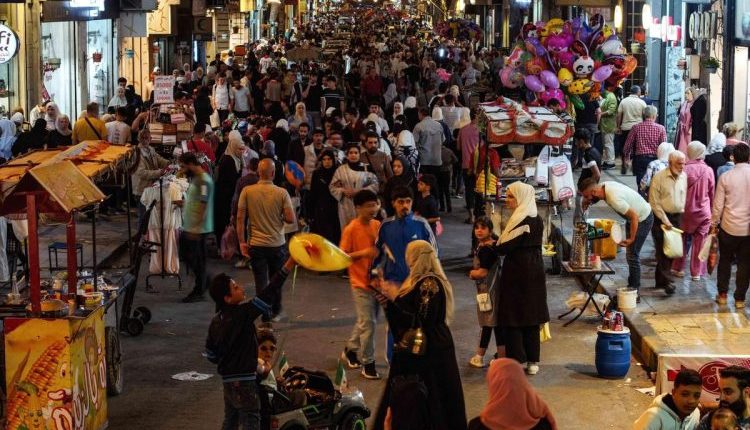 أسواق دمشق في عيد الأضحى صدمة سعرية كبيرة تقلبات سعر الصرف