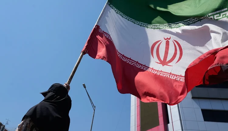 أفادت وكالة مهر، بأنّ مسودة مذكرة التفاهم المحتملة بين طهران وواشنطن تحدّد مهلةً تمتدّ لـ60 يوماً، لإجراء مفاوضات تهدف إلى التوصل إلى اتفاق