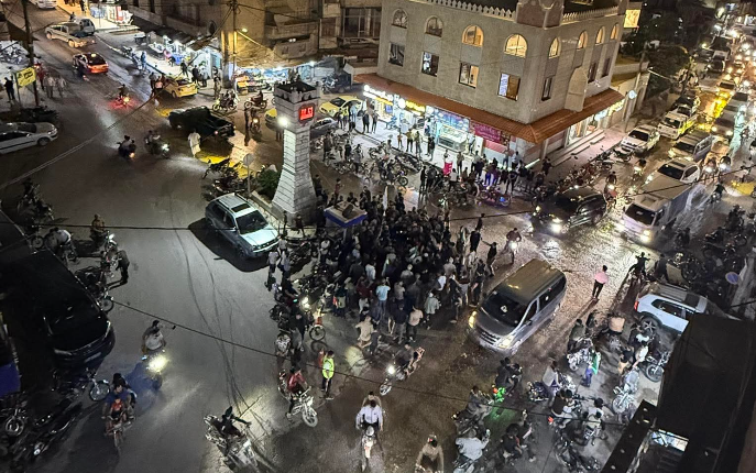 بين العدالة والغضب… ريف حماة الشرقي على حافة الفوضى: حين يُختزل القانون بشعار “حتى لا تضيع الطاسة”