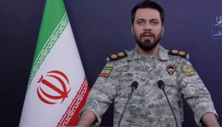 أعلن مقر خاتم الأنبياء وقف عمليات القوات المسلحة بعد تنفيذ موجة جديدة من العمليات العسكرية ضد أهداف مهمة وحساسة في الأراضي المحتلة.