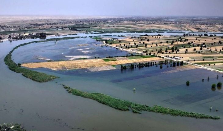 الفرات يستعيد مجراه.. ودير الزور تحصي خسائر الفيضان بين المنازل ومحطات المياه