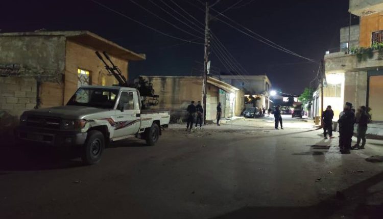 تحولت ظاهرة السلاح المنفلت في سوريا إلى أحد أبرز التهديديات اليومية التي تواجه المدنيين بعيداً عن جبهات القتال التقليدية.