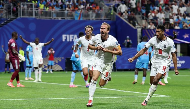 نجح منتخب إنجلترا في حجز مقعده بالدور ثمن النهائي لبطولة كأس العالم 2026، بعدما حقق فوزاً صعباً على نظيره منتخب الكونغو الديمقراطية
