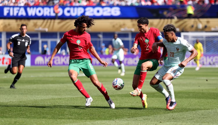 ودّع منتخب المغرب "أسود الأطلس" منافسات كأس العالم 2026 من دور ربع النهائي، بعد خسارته أمام نظيره الفرنسي بهدفين دون رد