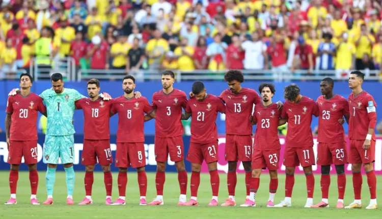 تتجه أنظار عشاق كرة القدم العالمية فجر الجمعة، صوب الملاعب الأمريكية لمتابعة الصدام المرتقب بين منتخب البرتغال ونظيره الكرواتي