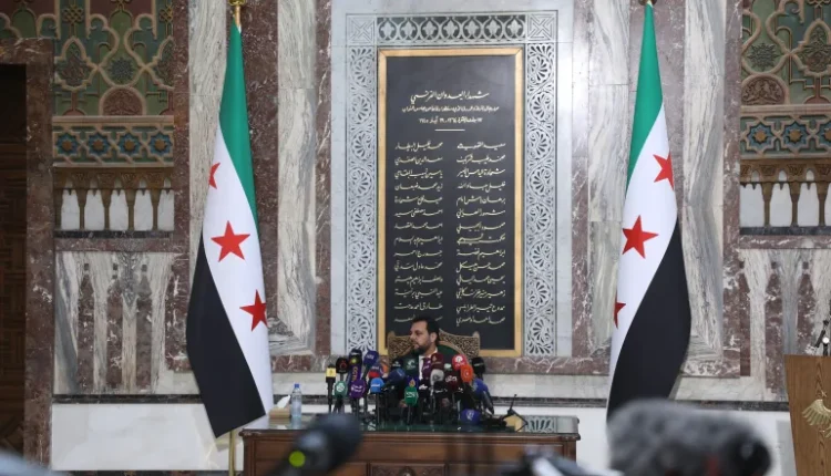 تأجيل أولى جلسات مجلس الشعب بسبب زيارة ماكرون.. الاستحقاقات الداخلية تتراجع أمام الأولويات الخارجية