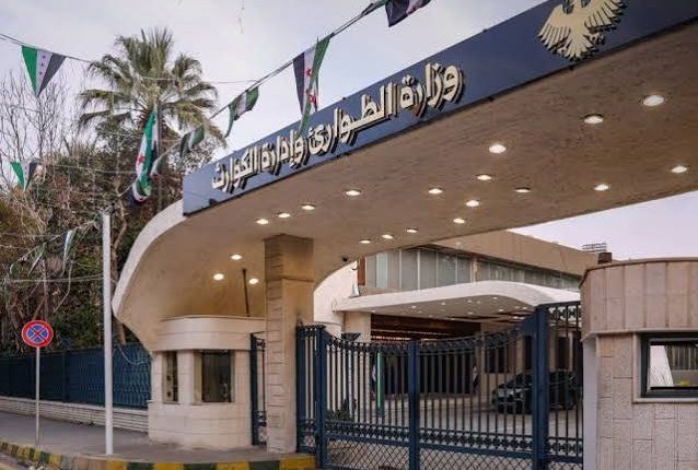 هل تكفي المنصات الرقمية؟ الحكومة السورية تراهن على الإنذار المبكر وسط هشاشة البنية الخدمية