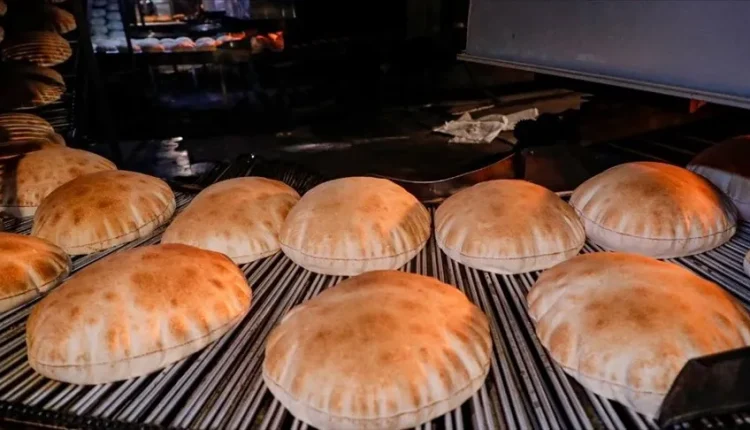 خبز القورية يُخبز خارج المدينة.. عجز الأفران يترك 80 ألف نسمة أمام طوابير وبدائل مكلفة