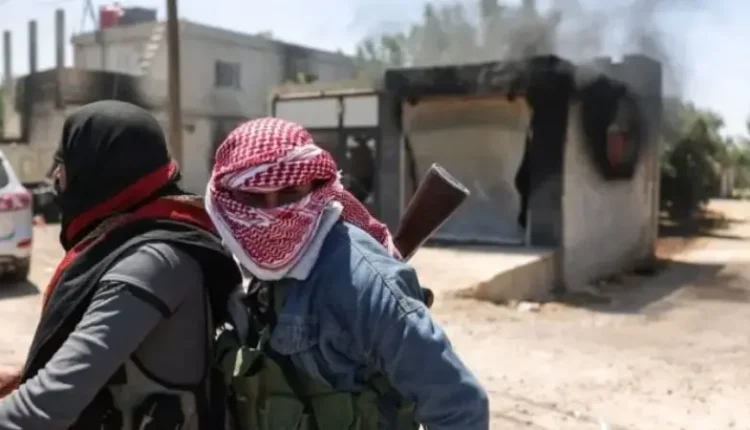 تشهد محافظة دير الزور، تصاعداً في نشاط خلايا تنظيم "داعش"، في تطور يعيد المخاوف من عودة التنظيم إلى واجهة المشهد الأمني