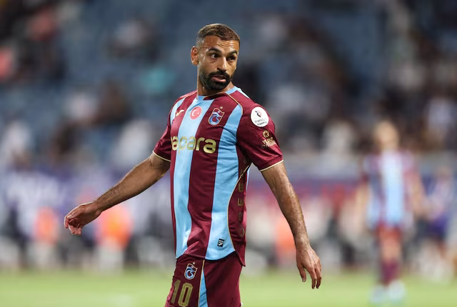 قاد النجم المصري محمد صلاح فريقه طرابزون سبور لتحقيق فوز هام على ضيفه باشاك شهير بنتيجة (2-1)، ضمن منافسات الدوري التركي الممتاز