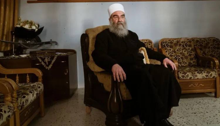 حركة رجال الكرامة مقترحاً لعقد اجتماع مع سلمان الهجري، نجل شيخ عقل طائفة الموحدين الدروز