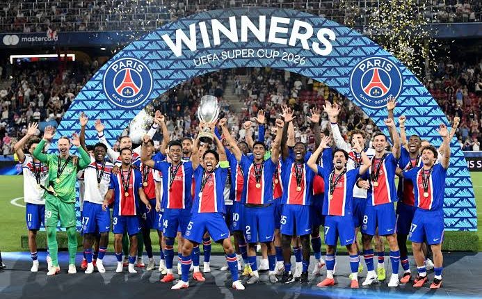 توج نادي باريس سان جيرمان الفرنسي بلقب كأس السوبر الأوروبي للمرة الثانية على التوالي، بعد فوزه على أستون فيلا الإنجليزي