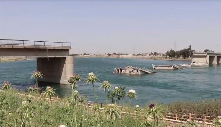 جسور الفرات تعود ببطء.. مشاريع إعادة الربط تكشف فجوة البنية التحتية في الشرق السوري