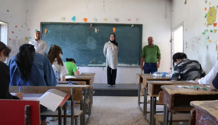 طلاب السويداء بلا قرار بشأن امتحاناتهم وانتقالهم للعام الدراسي الجديد