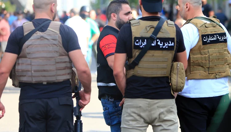 معلومات أمنية تتحدث عن تحركات مجموعات وأفراد بين طرابلس وبيروت وعين الحلوة، ونقل أسلحة من سوريا إلى لبنان، وسط متابعة لاحتمالات التصعيد.