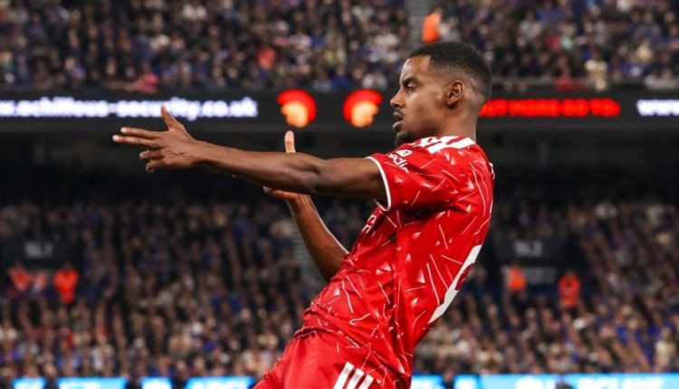 تعرف على موعد مباراتي ليفربول وفياريال ومانشستر سيتي وآيك أثينا في دوري أبطال أوروبا، وتوقيت اللقاءين، وأبرز الأرقام القياسية.