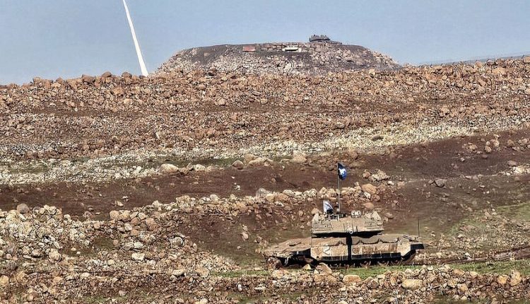 أفادت قناة «الإخبارية السورية»،امس بأن القوات الإسرائيلية قصفت مواقع في ريف القنيطرة جنوبي سوريا، تتواصل فيه التحذيرات العربية والدولية