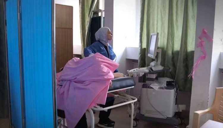 علاج سرطان الثدي في سوريا.. مريضات يبعن ممتلكاتهن ويواجهن نقص الأدوية وغلاء الجرعات