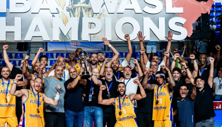 الرياضي بيروت يتوج بلقب وصل بعد فوزه على الحكمة 75-67 في النهائي، محققاً اللقب الثالث توالياً في دوري السوبر لغرب آسيا لكرة السلة.