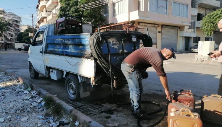 رواتب تتبخر قبل الشتاء.. والتدفئة عبء جديد على الأسر السورية